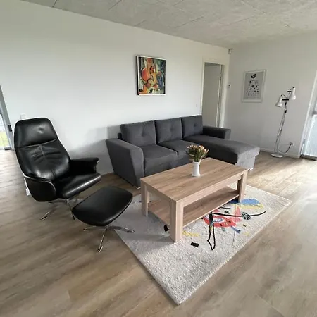 Nyt Hus 3*